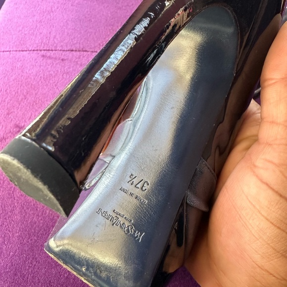 Women's Black Peep Toe Heels - Picture 2 of 3